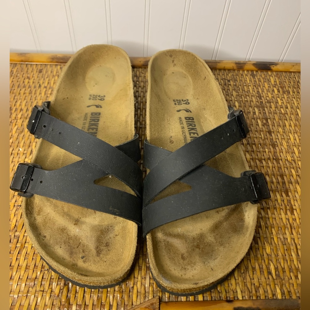 Birkenstock Yao Balance Sandal Sz 39 EUC Black Birko Flor Leather